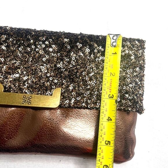 Simply Vera Metallic Bronze/Sequin Clutch/Shoulder Bag - Picture 13 of 15